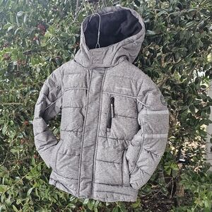 Boys Size 6 WEATHERPROOF Gray Hooded Puffer Zip Up Jacket Coat